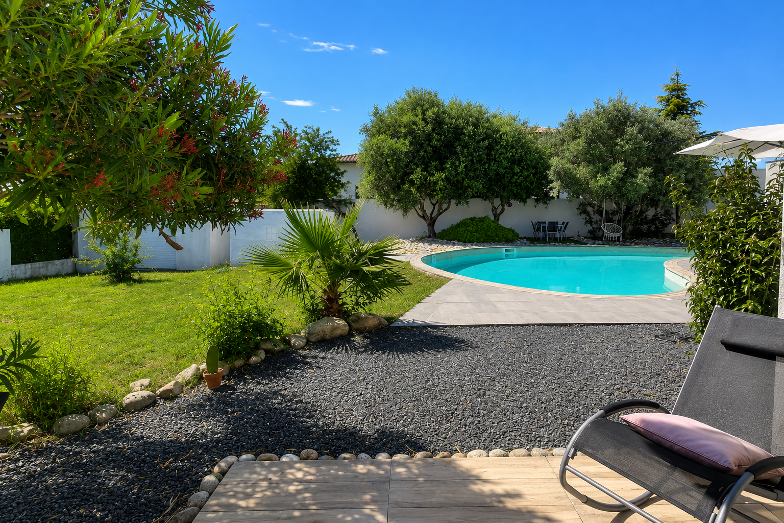 luxury house 6 Rooms for sale on PERPIGNAN (66000)