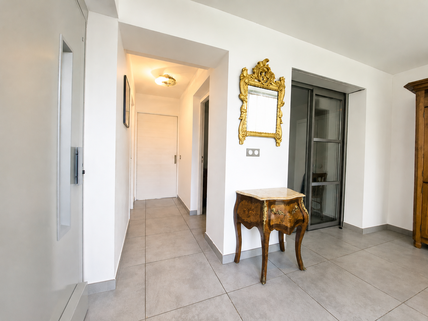 luxury house 7 Rooms for sale on NARBONNE (11100)