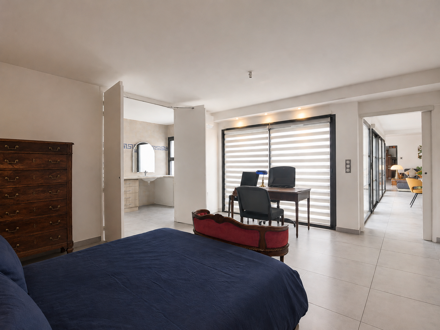 luxury house 7 Rooms for sale on NARBONNE (11100)