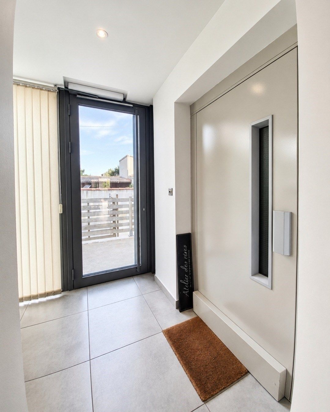 luxury house 7 Rooms for sale on NARBONNE (11100)