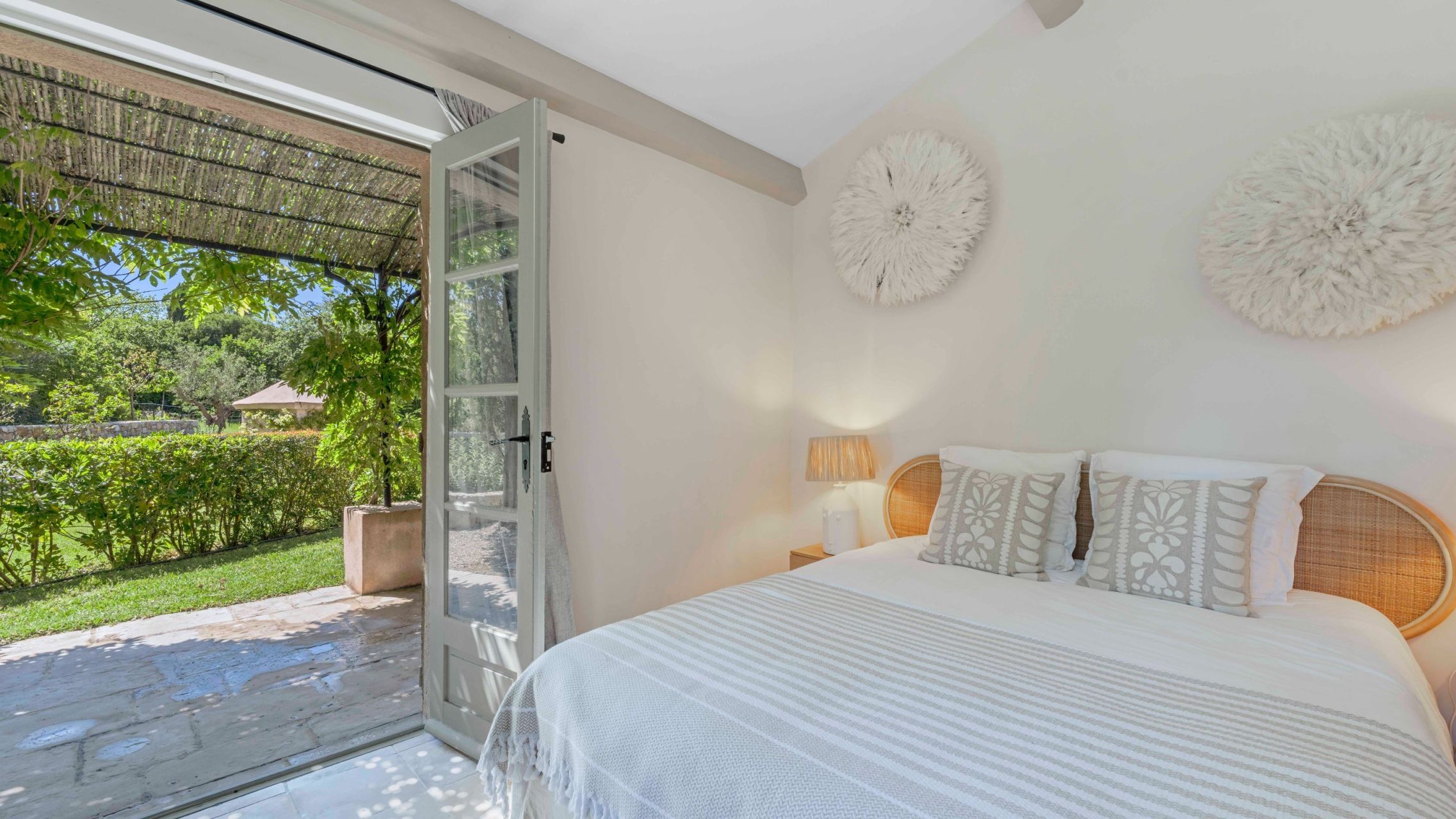 luxury villa 9 Rooms for sale on RAMATUELLE (83350)
