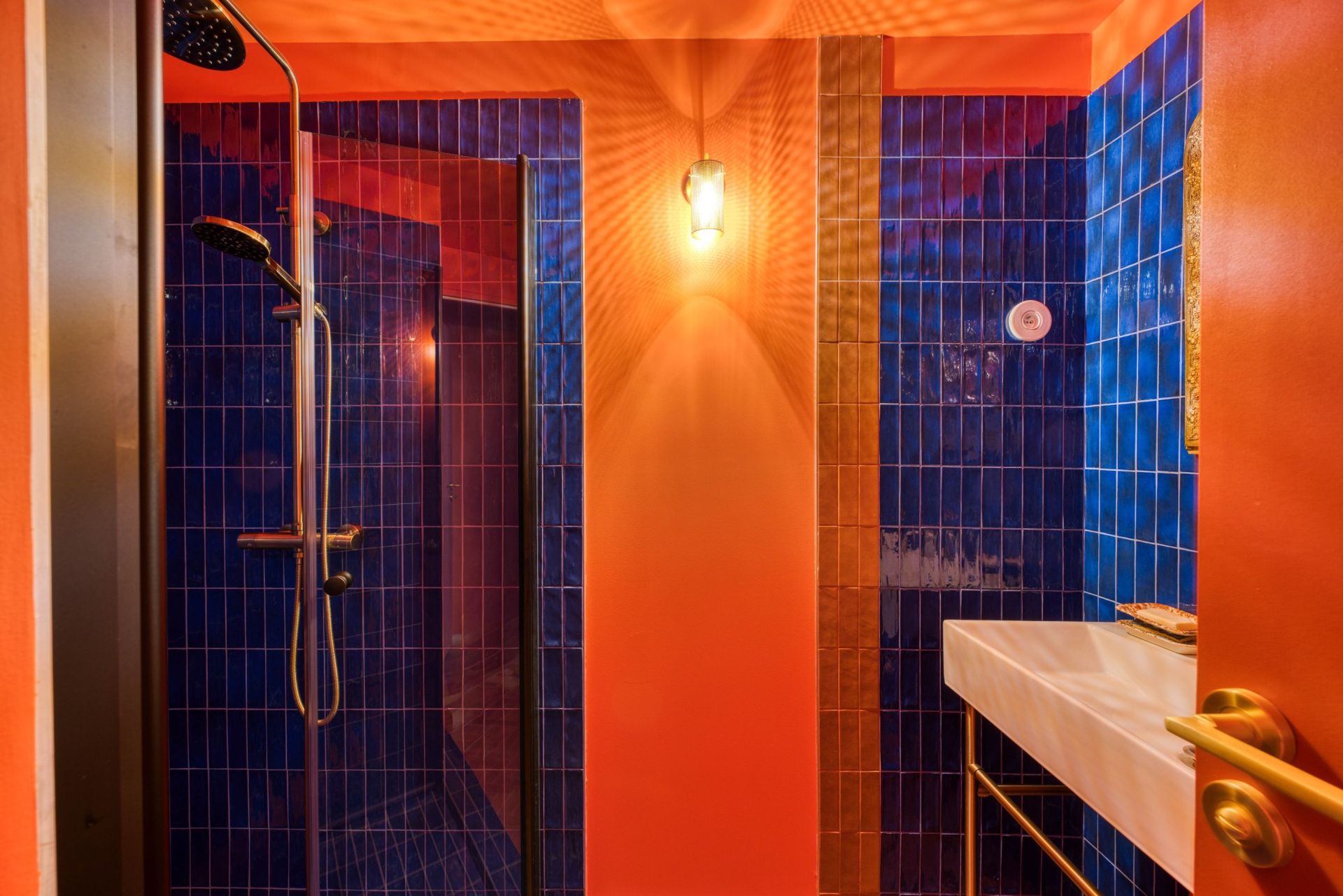 luxury apartment 3 Rooms for sale on LA ROCHELLE (17000)