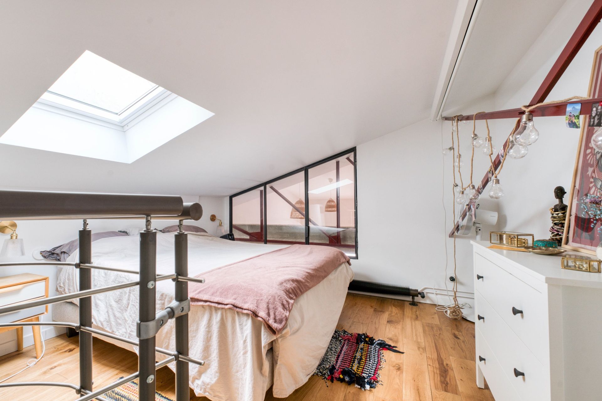 luxury apartment 3 Rooms for sale on LA ROCHELLE (17000)
