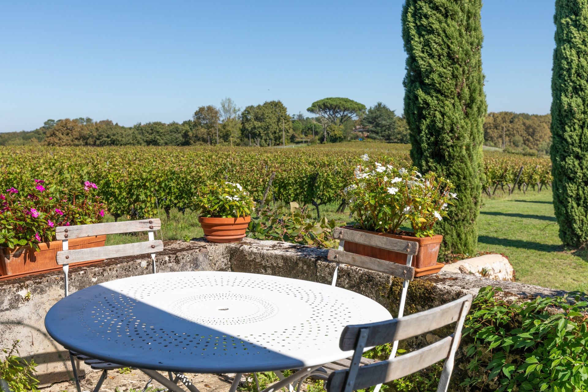 castle 10 Rooms for sale on BORDEAUX (33000)