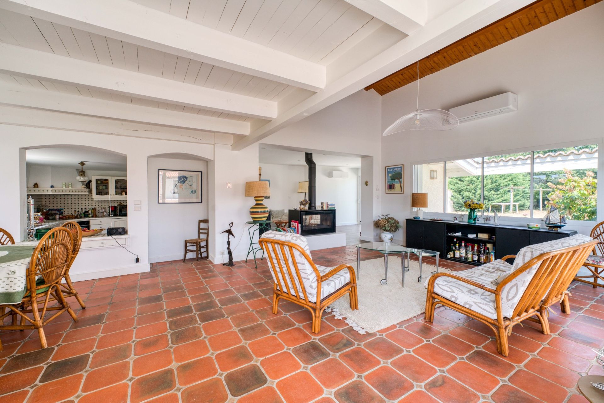 luxury house 10 Rooms for sale on ST PIERRE D OLERON (17310)