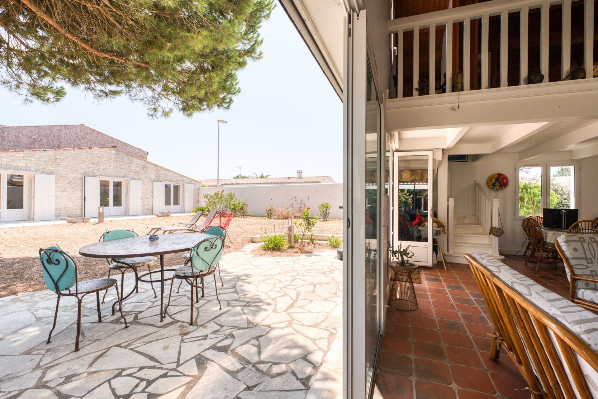 luxury house 10 Rooms for sale on ST PIERRE D OLERON (17310)