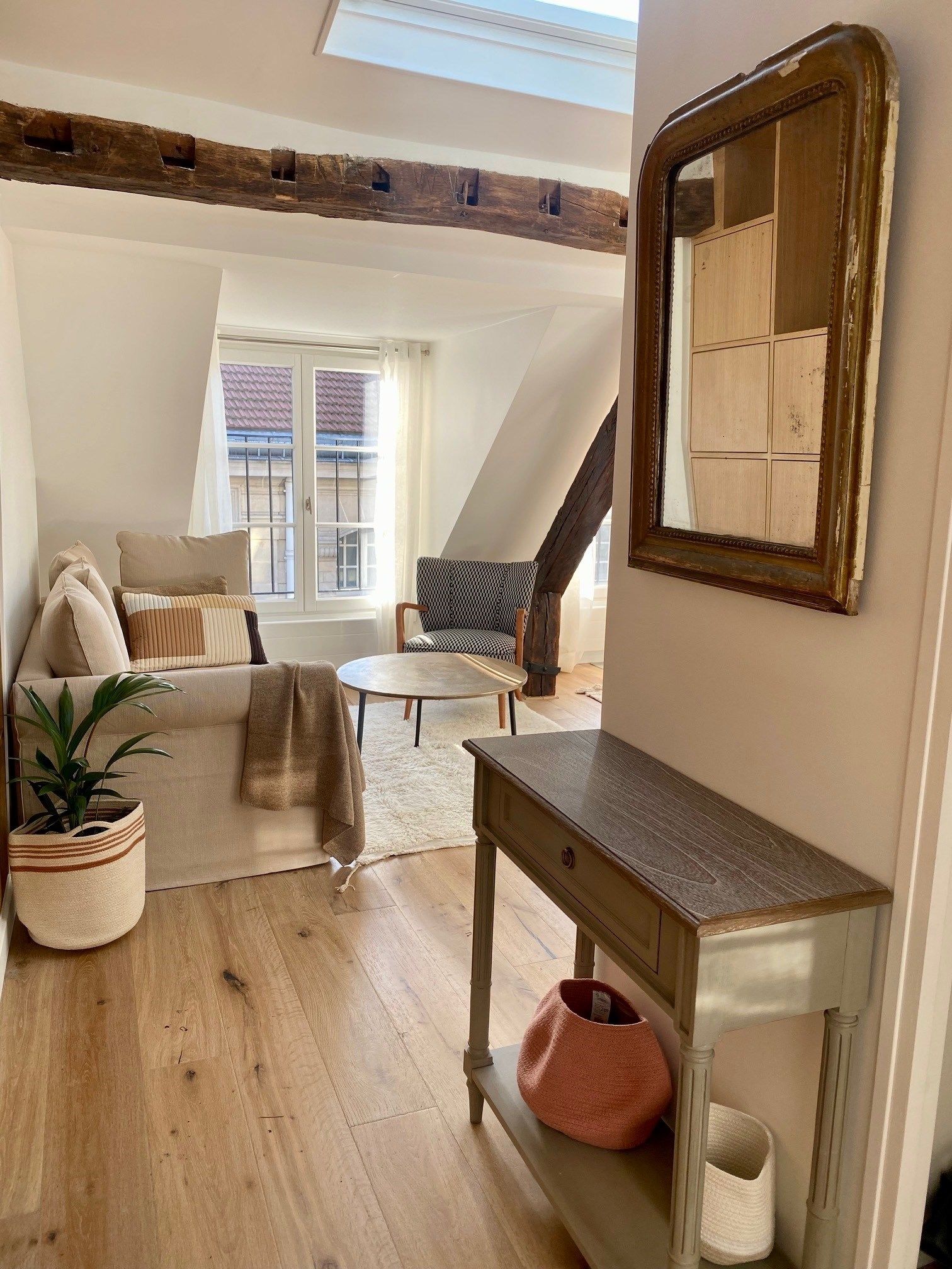 luxury apartment 2 Rooms for rent on PARIS (75003)