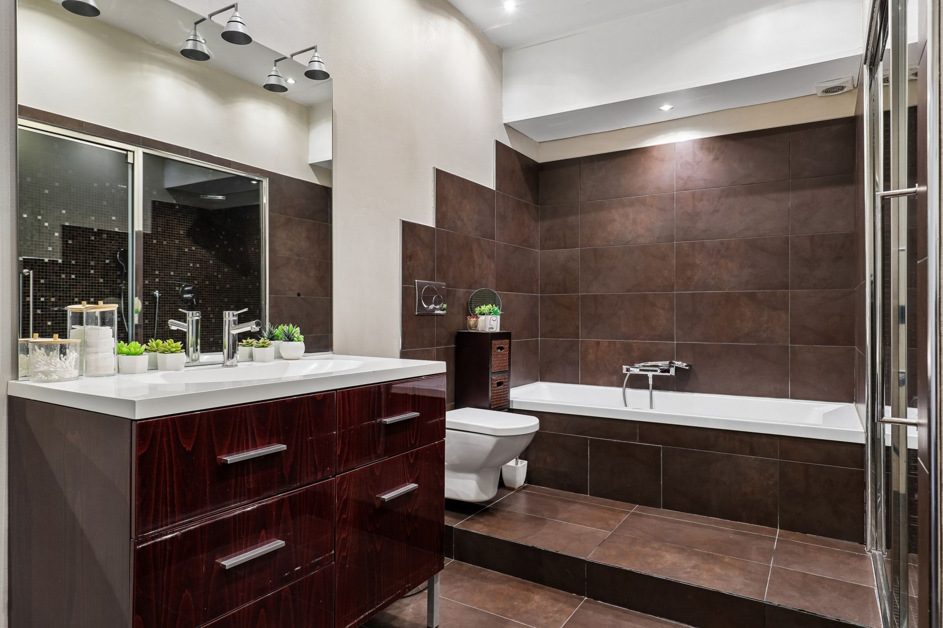 luxury apartment 4 Rooms for sale on PARIS (75004)