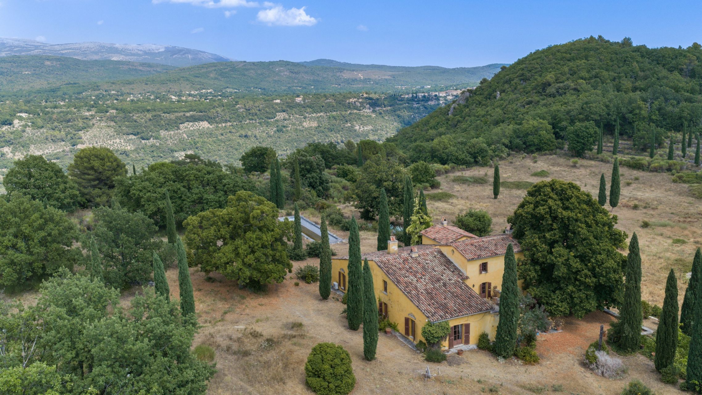 bastide 7 Pièces en vente sur CALLIAN (83440)