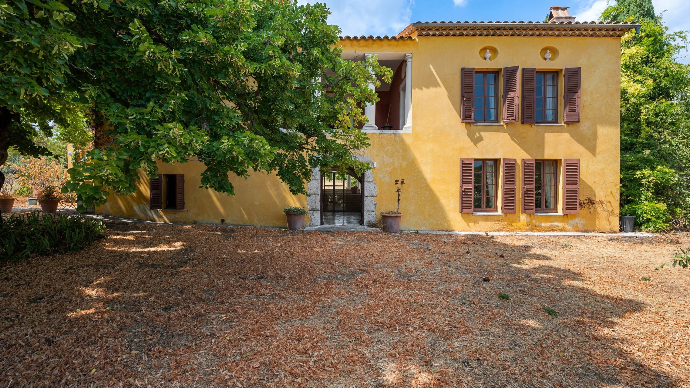 bastide 7 Pièces en vente sur CALLIAN (83440)