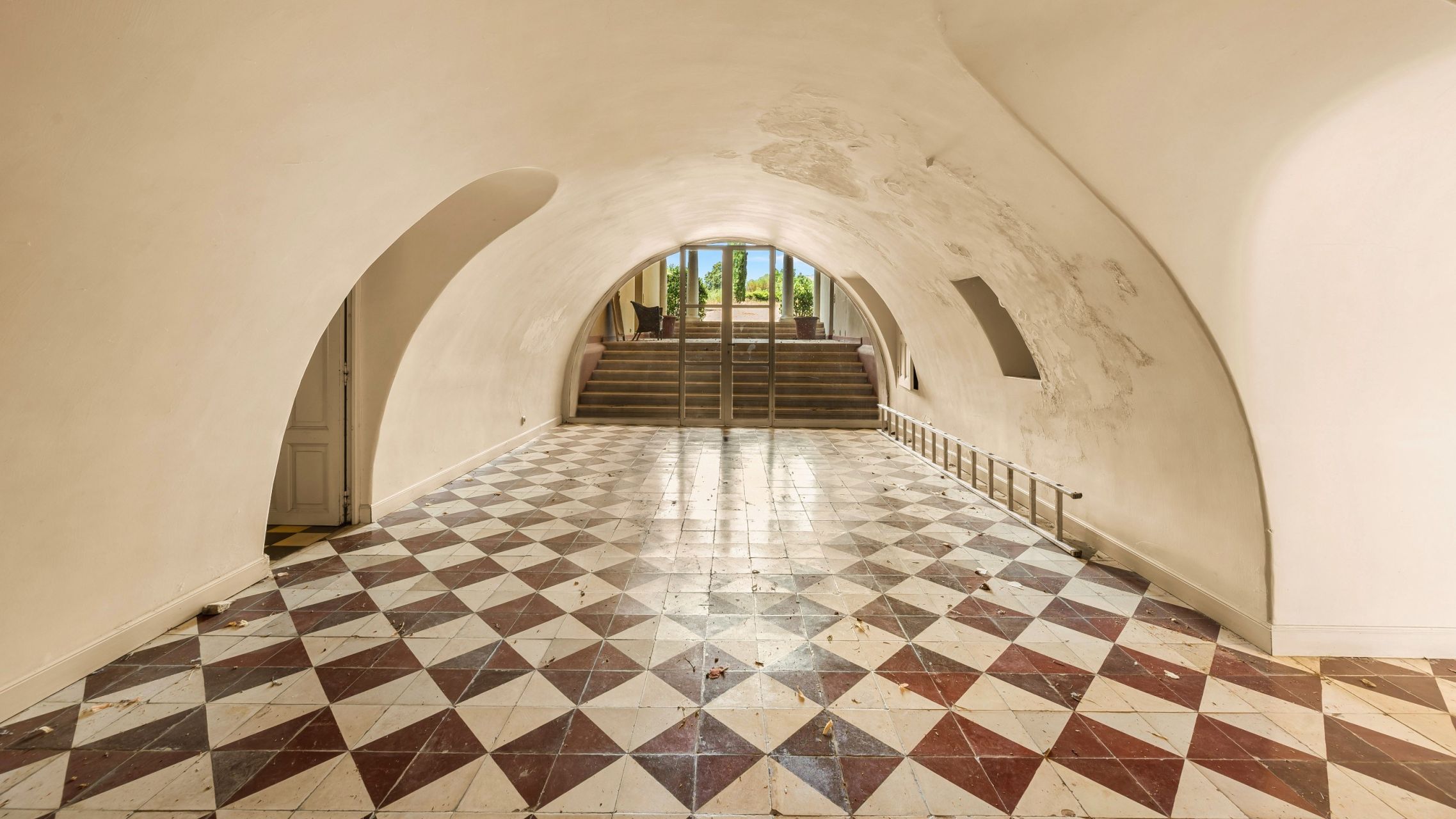 bastide 7 Pièces en vente sur CALLIAN (83440)
