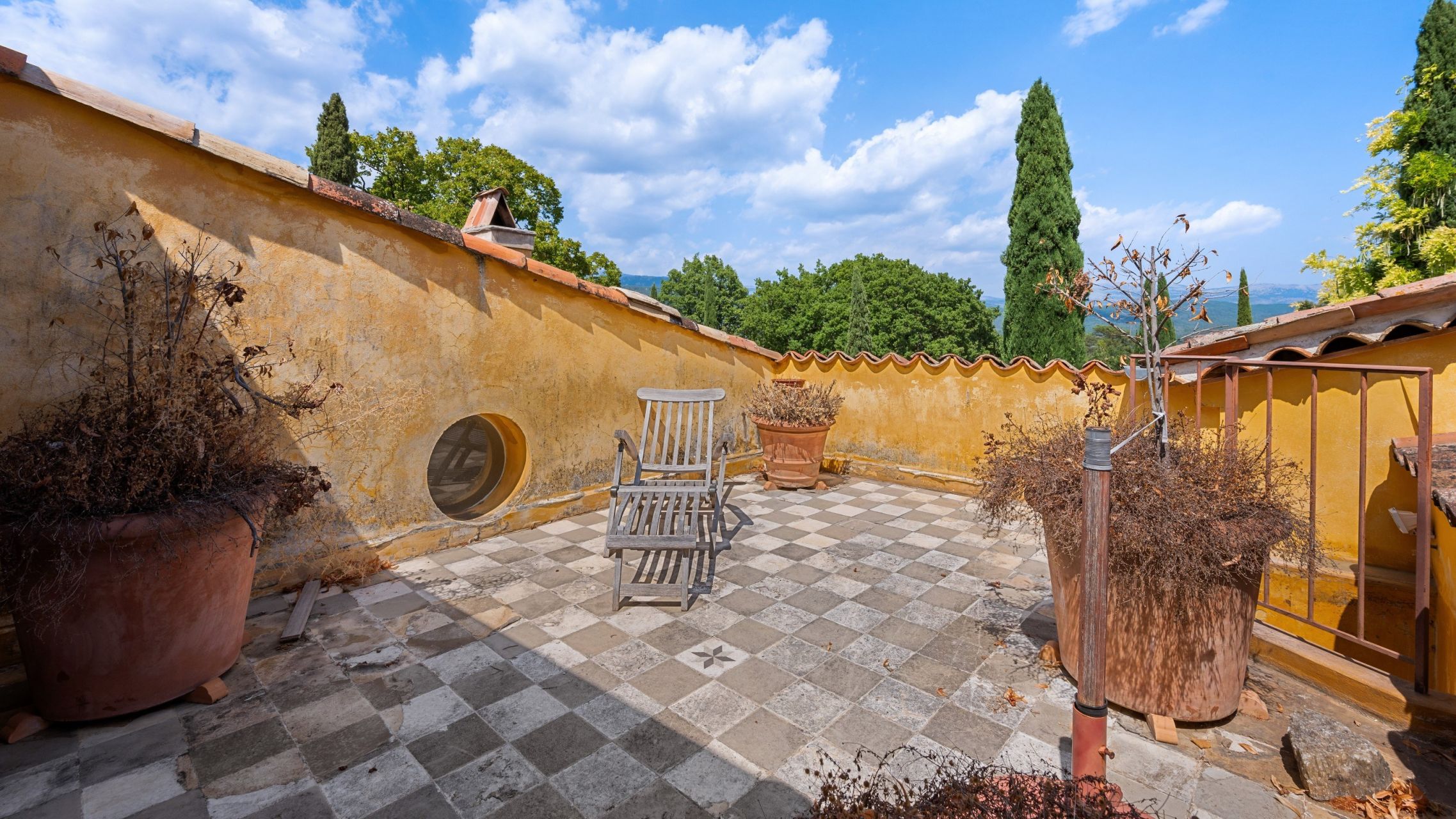bastide 7 Pièces en vente sur CALLIAN (83440)