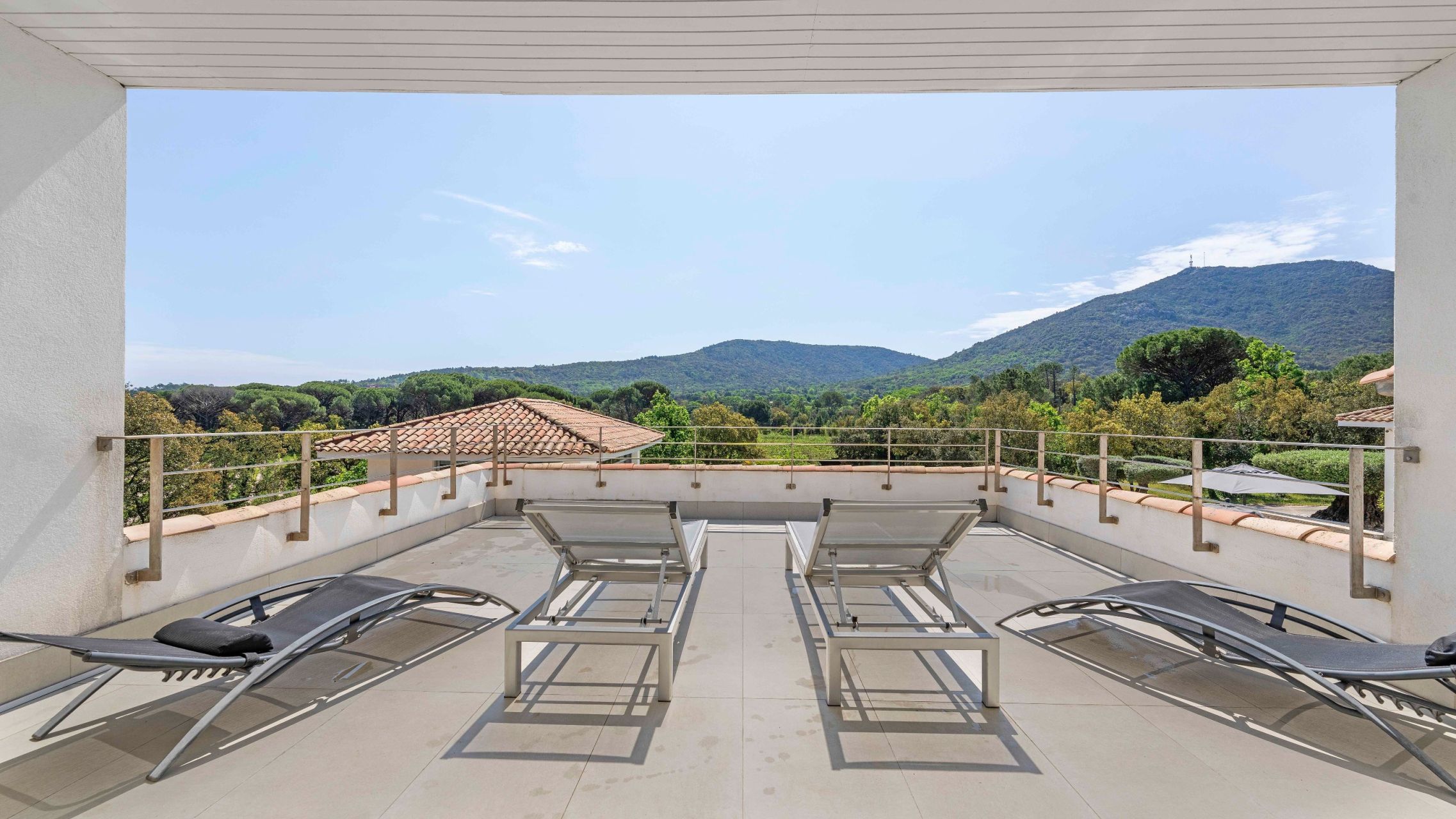 villa de luxe 12 Pièces en vente sur LE PLAN DE LA TOUR (83120)