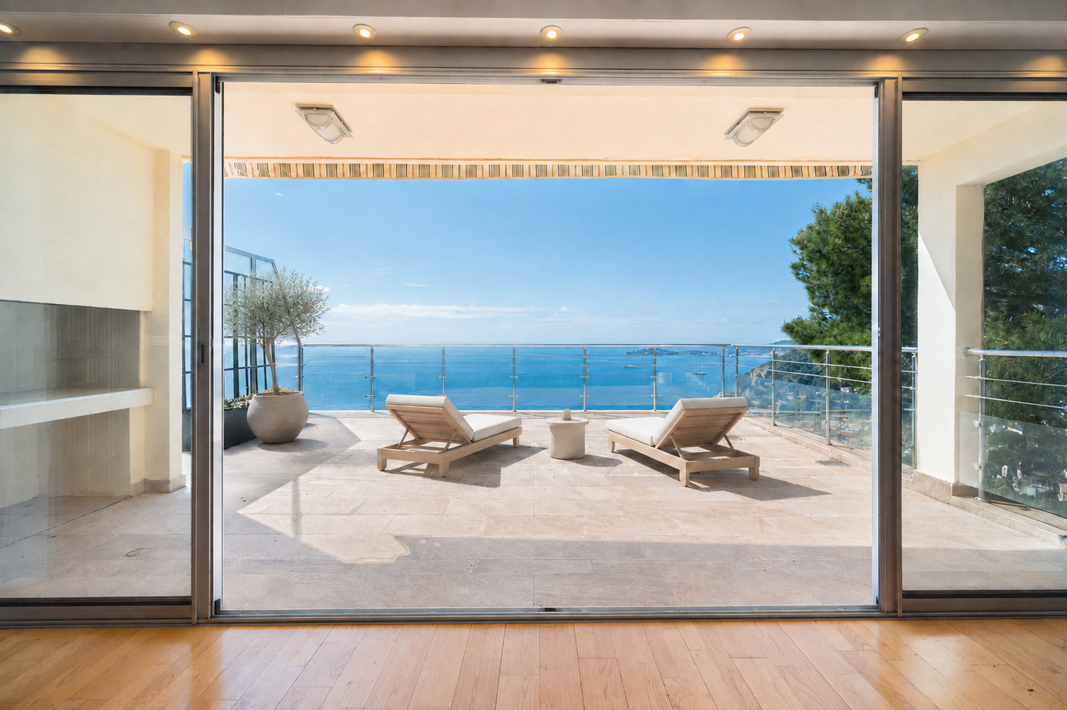 triplex de luxe 5 Pièces en vente sur EZE (06360)
