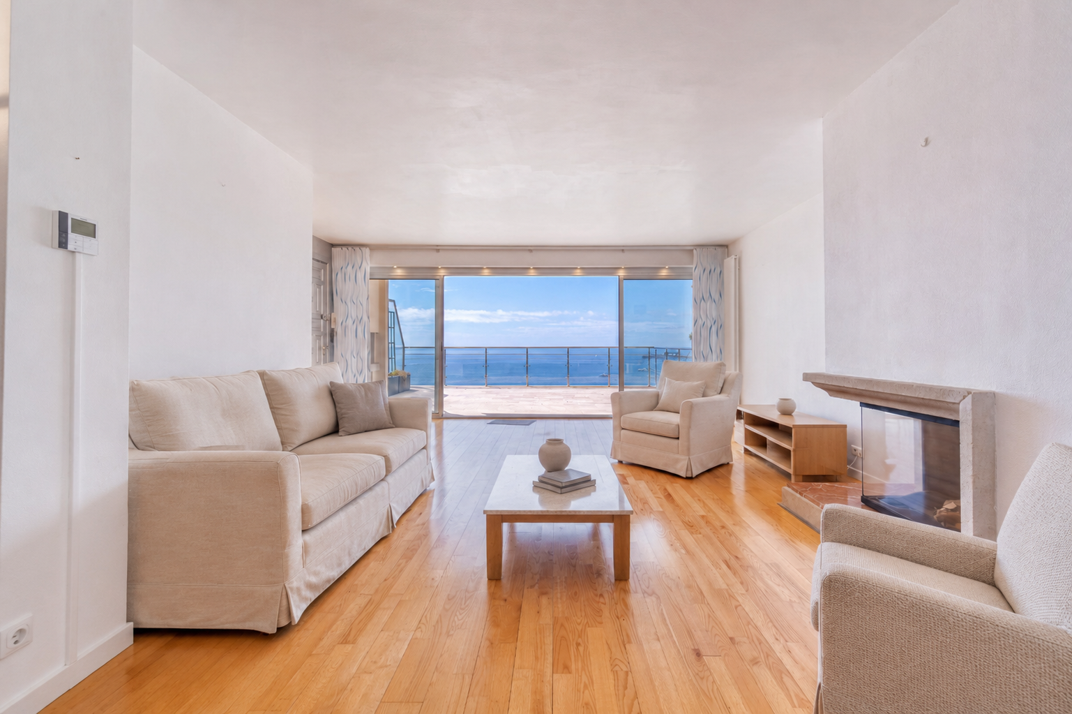triplex de luxe 5 Pièces en vente sur EZE (06360)