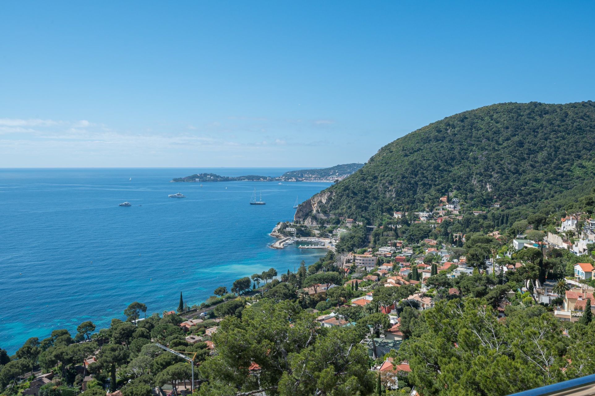 triplex de luxe 5 Pièces en vente sur EZE (06360)