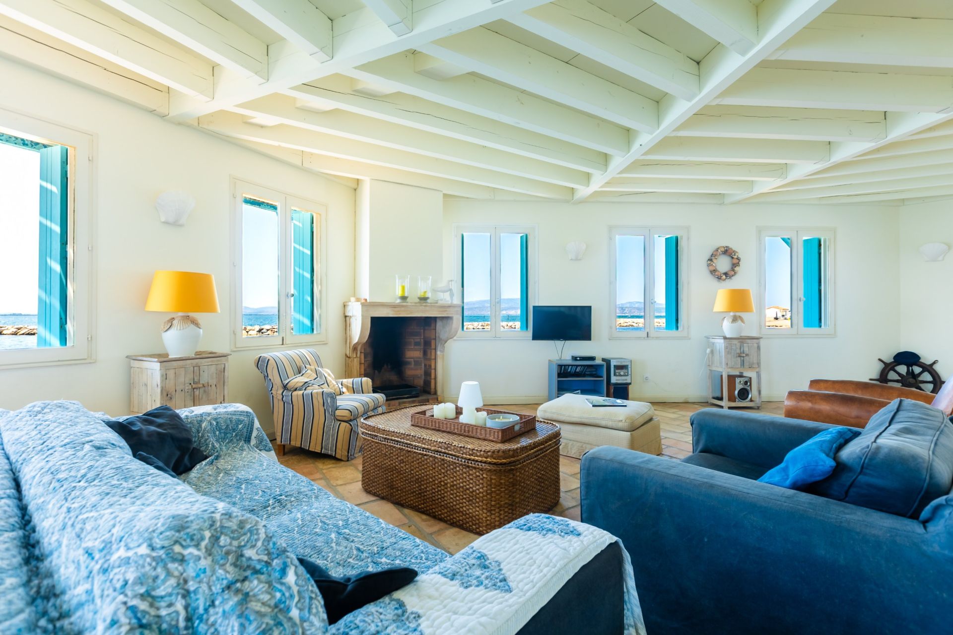 luxury house 7 Rooms for sale on LE BARCARES (66420)