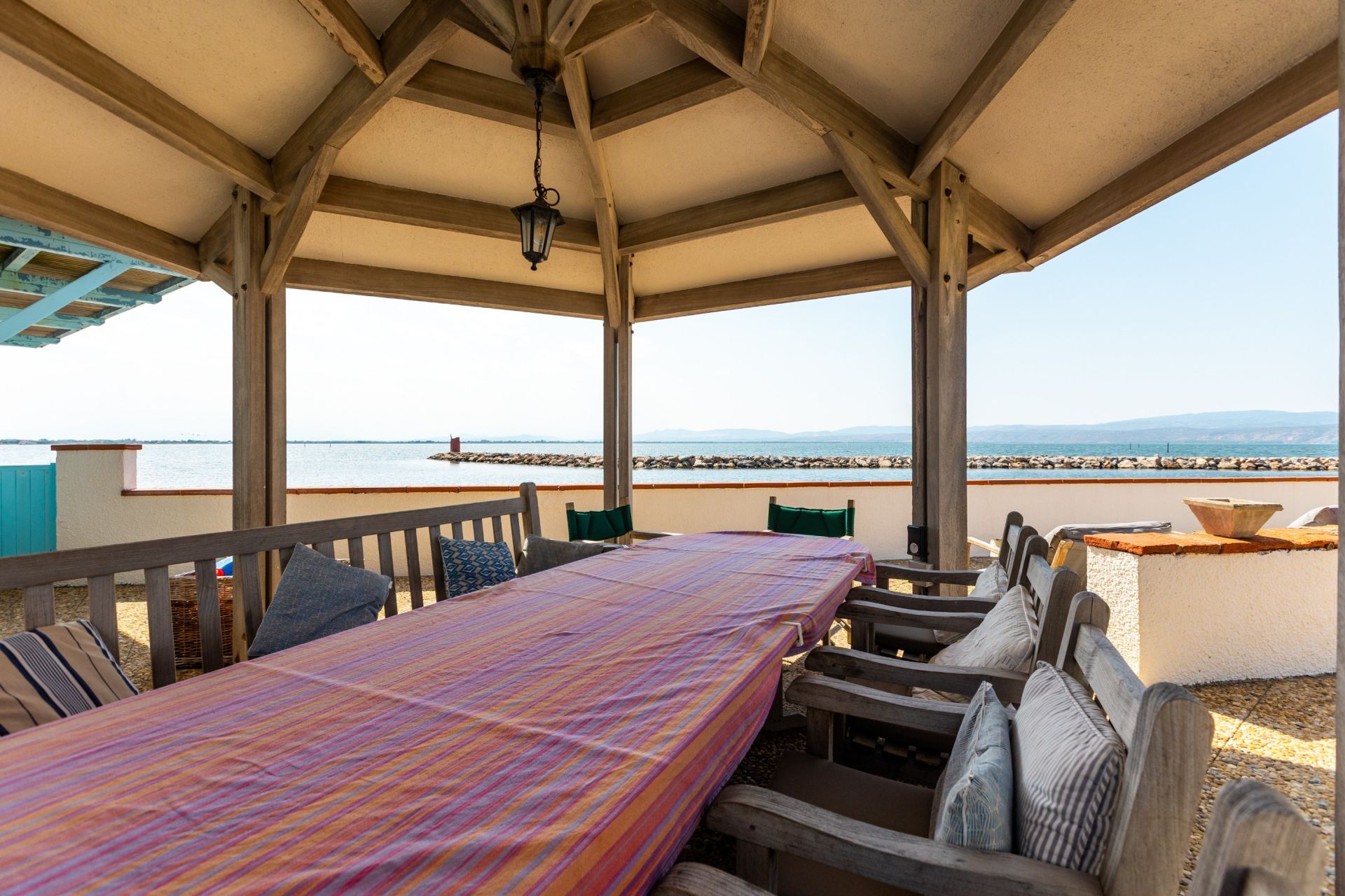 luxury house 7 Rooms for sale on LE BARCARES (66420)