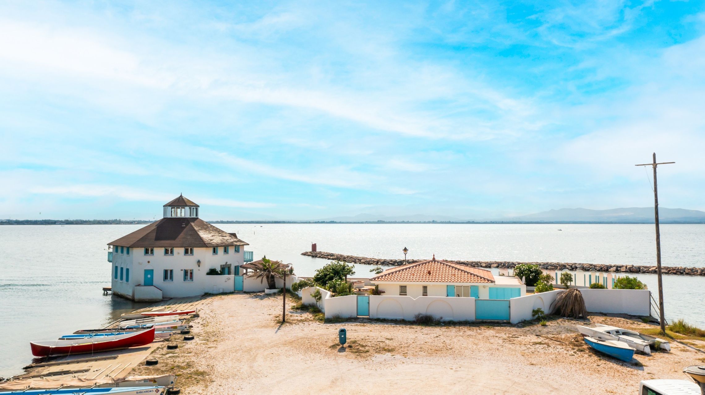 luxury house 7 Rooms for sale on LE BARCARES (66420)