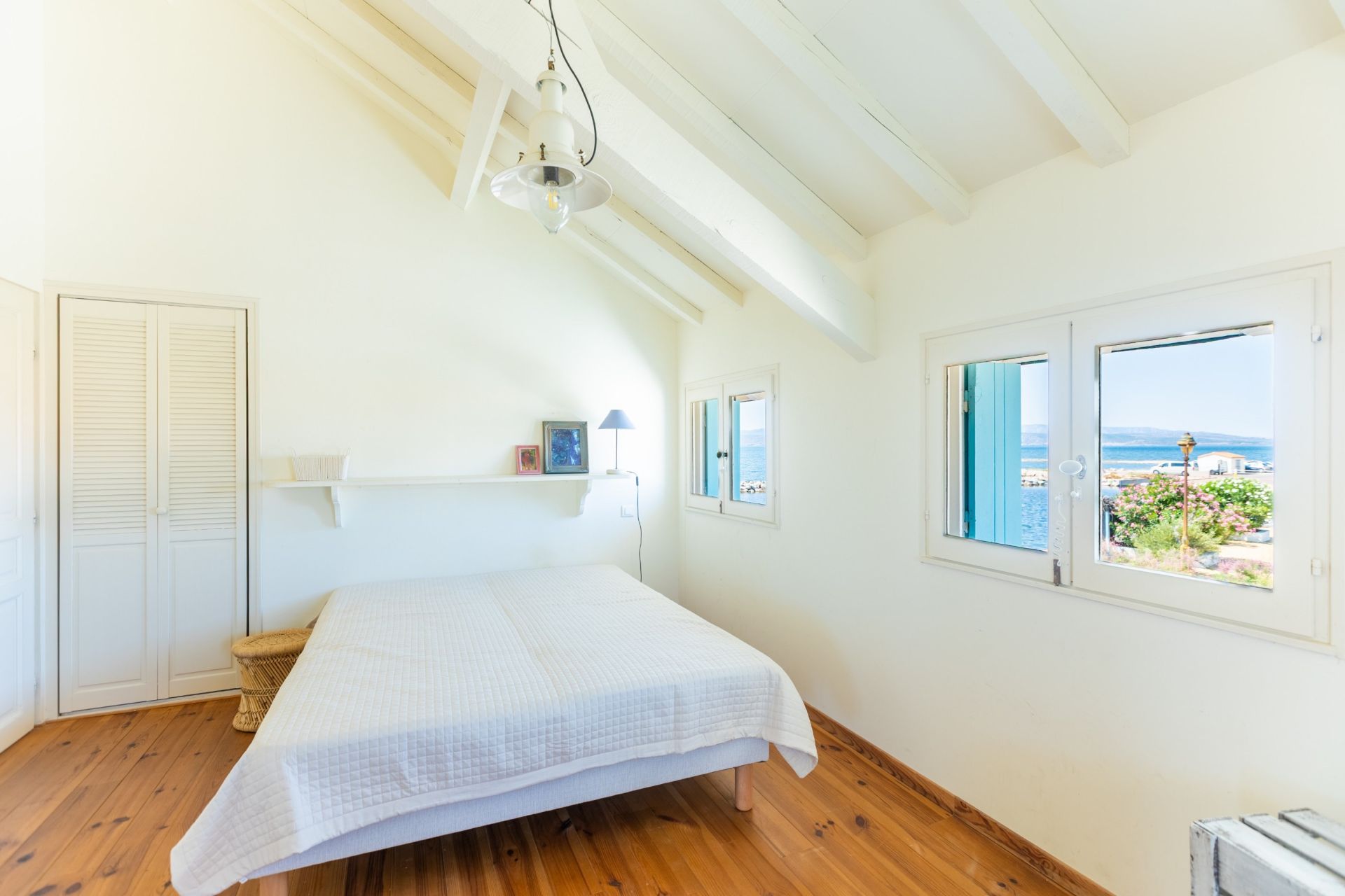 luxury house 7 Rooms for sale on LE BARCARES (66420)