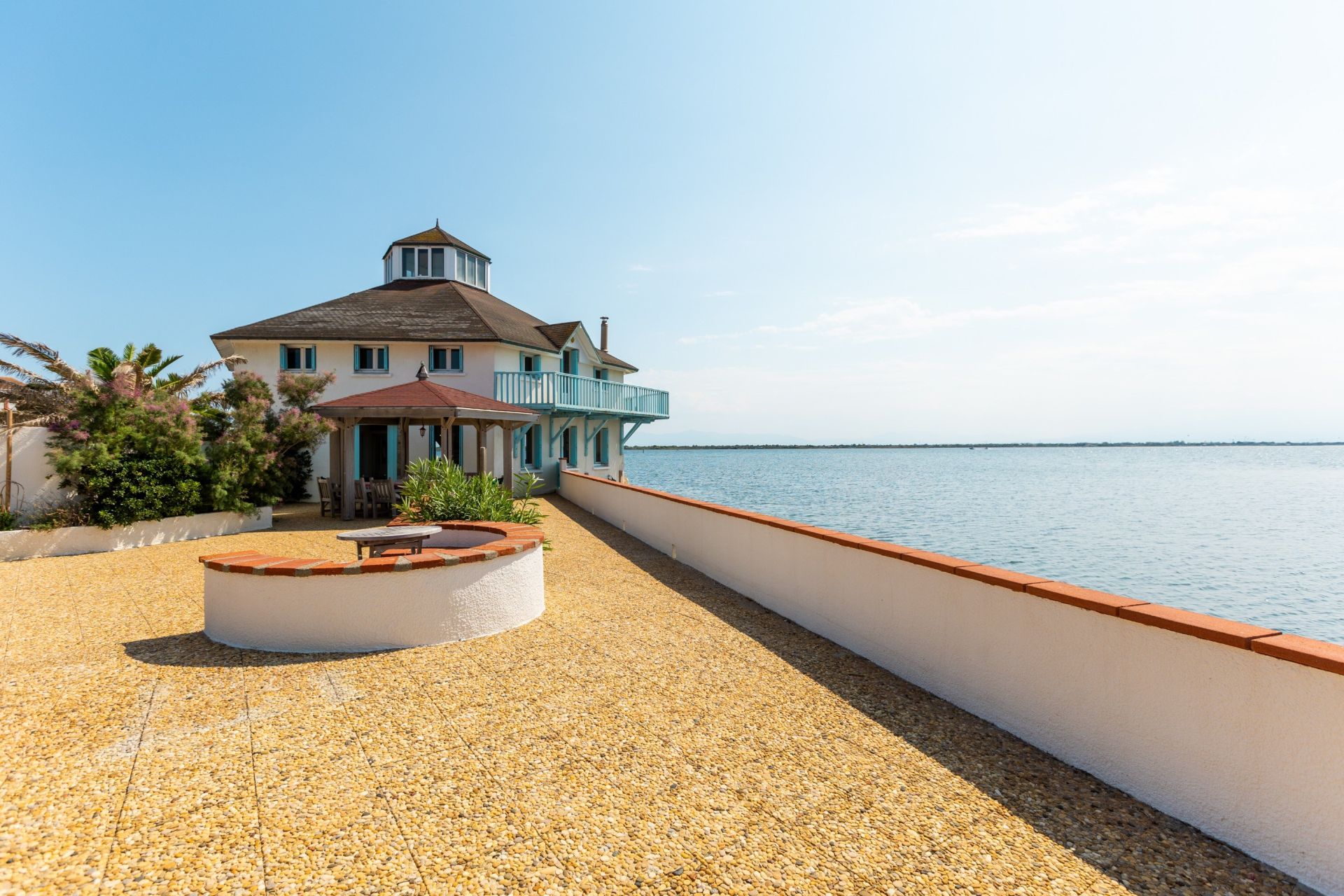 luxury house 7 Rooms for sale on LE BARCARES (66420)