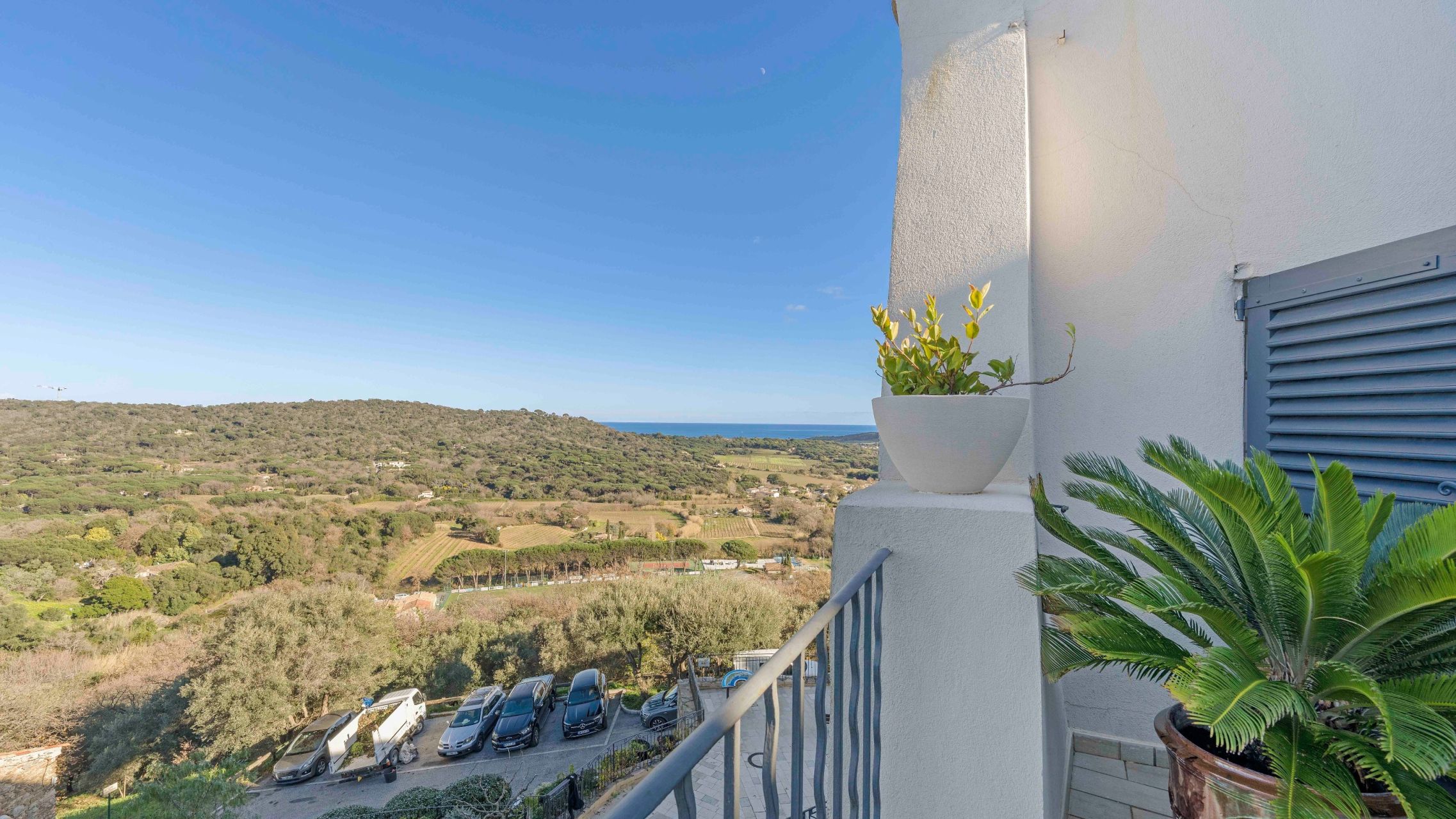 luxury provencale house 4 Rooms for sale on RAMATUELLE (83350)