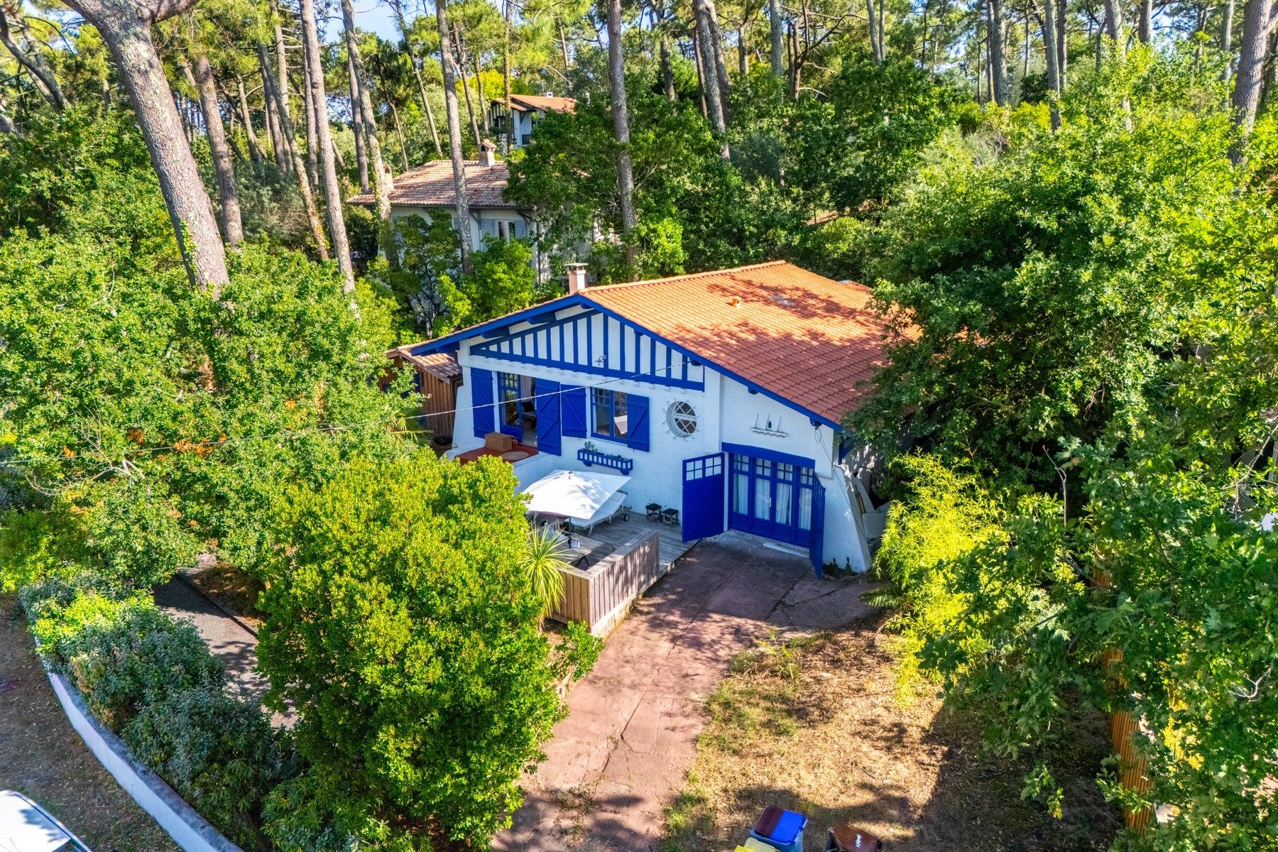 luxury house 5 Rooms for sale on PYLA SUR MER (33115)