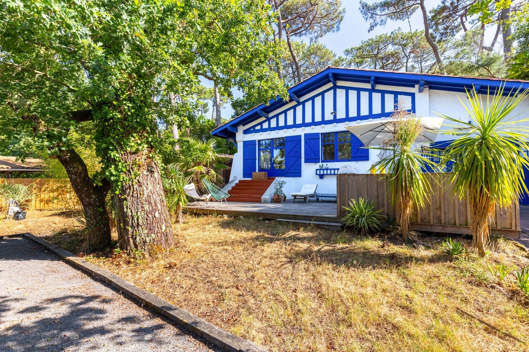 luxury house 5 Rooms for sale on PYLA SUR MER (33115)