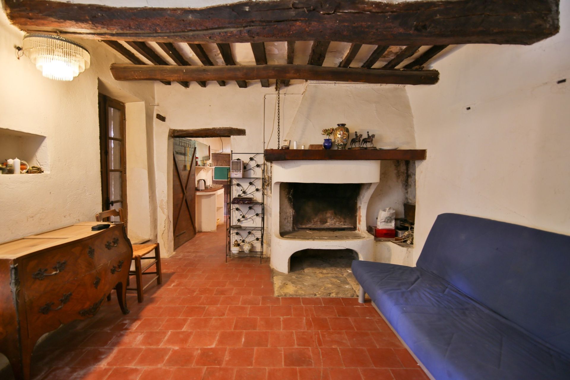 luxury house 10 Rooms for sale on OPPEDE (84580)