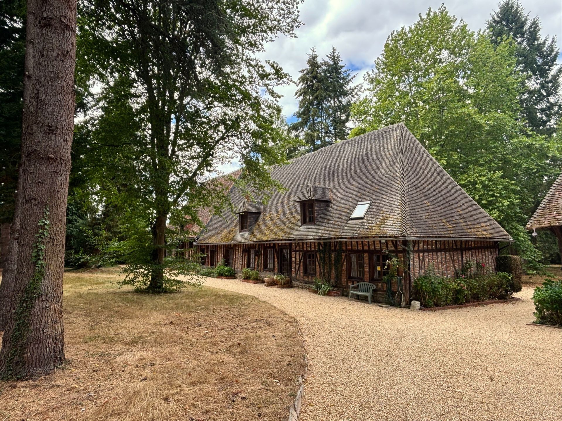 maison de luxe 10 Pièces en vente sur BERNAY (27300)