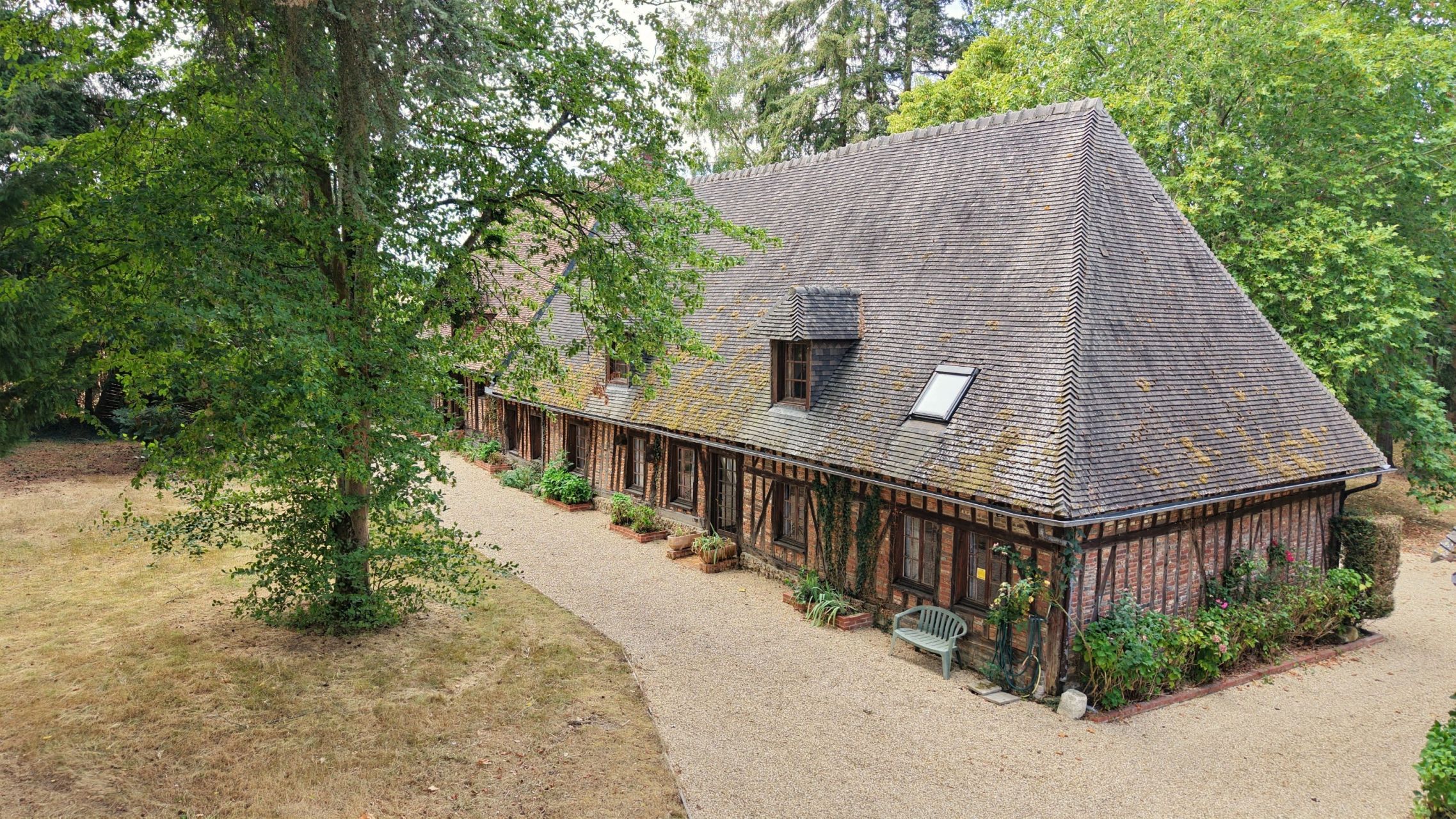 maison de luxe 10 Pièces en vente sur BERNAY (27300)