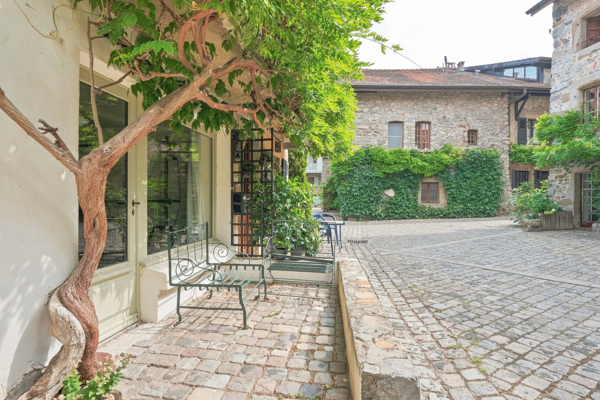  8 Pièces en vente sur NERNIER (74140)