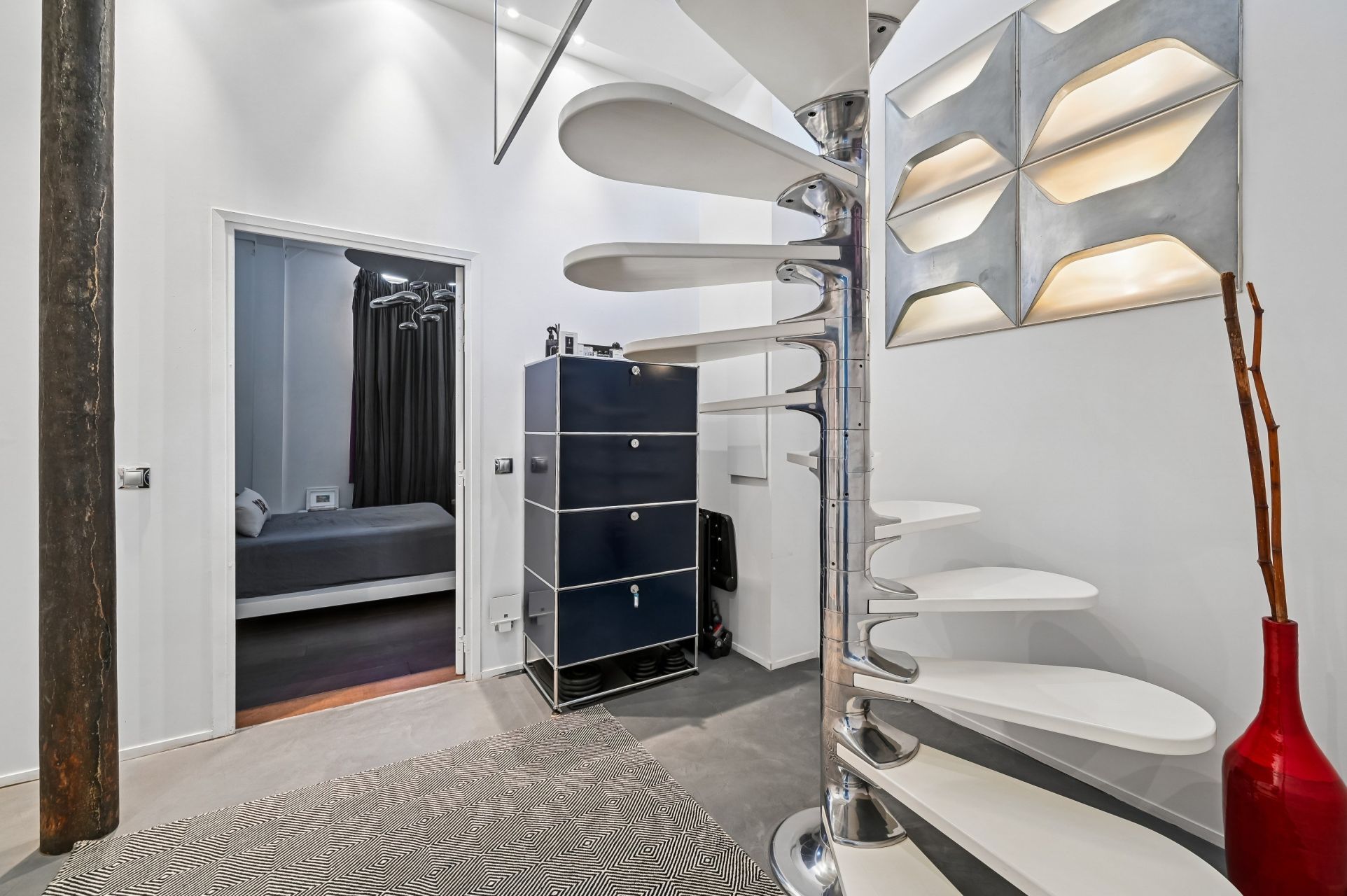 luxury apartment 6 Rooms for sale on PARIS (75015)