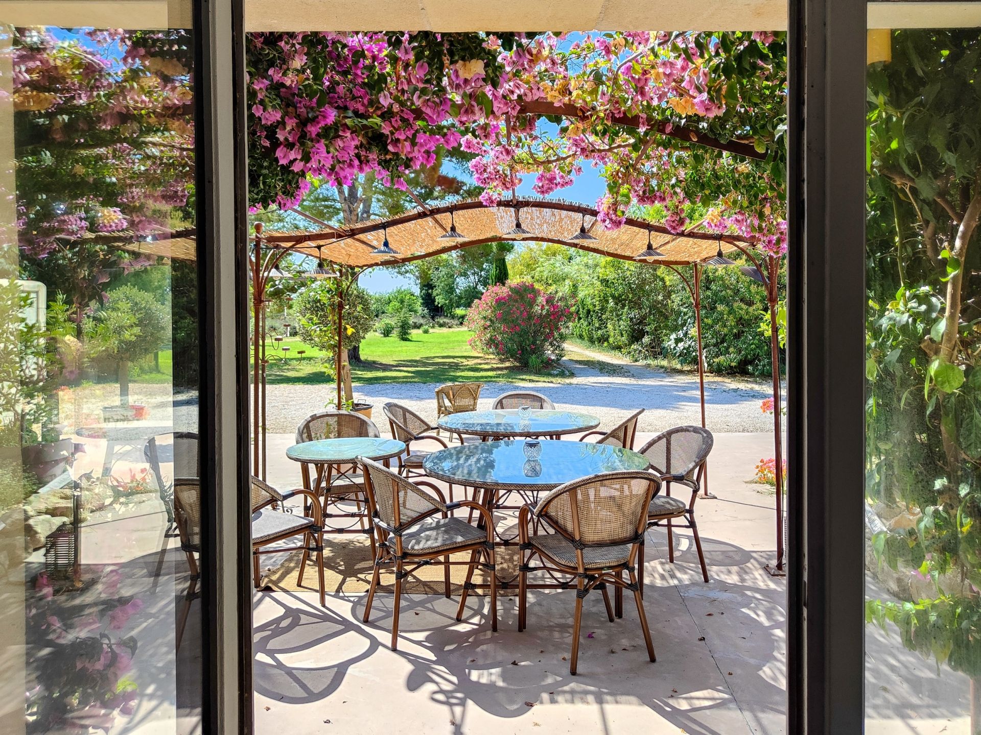 mas 15 Rooms for sale on ARLES (13200)