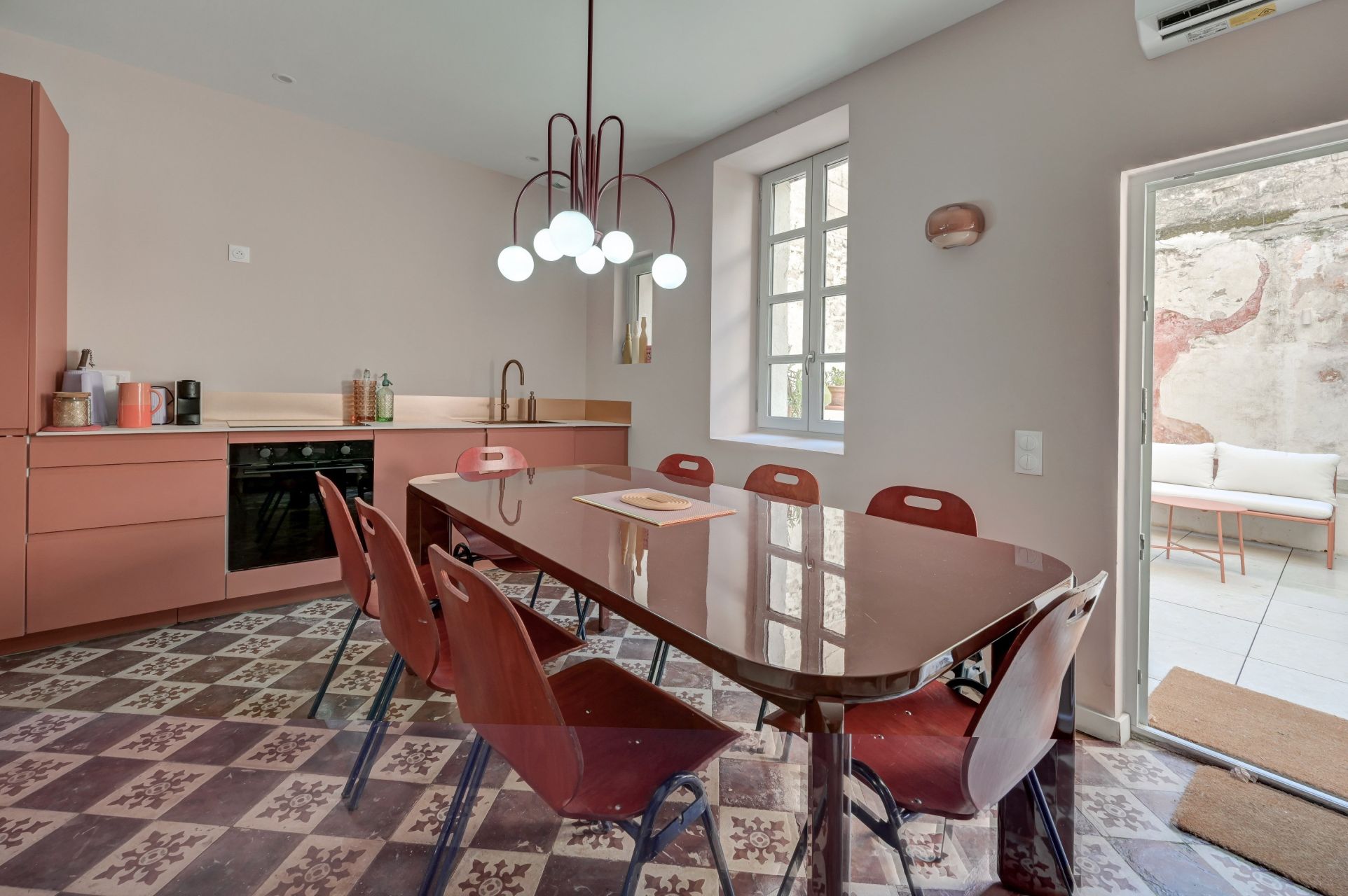 maison de ville 6 Pièces en vente sur ARLES (13200)