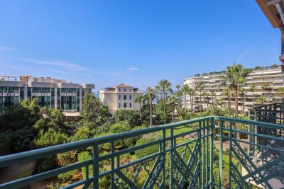 Sale Luxury apartment Cannes 4&nbsp;Rooms 145&nbsp;m²