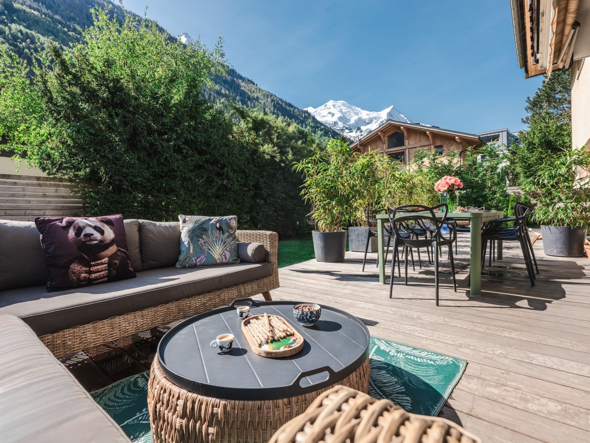 luxury apartment 5 Rooms for sale on CHAMONIX MONT BLANC (74400)
