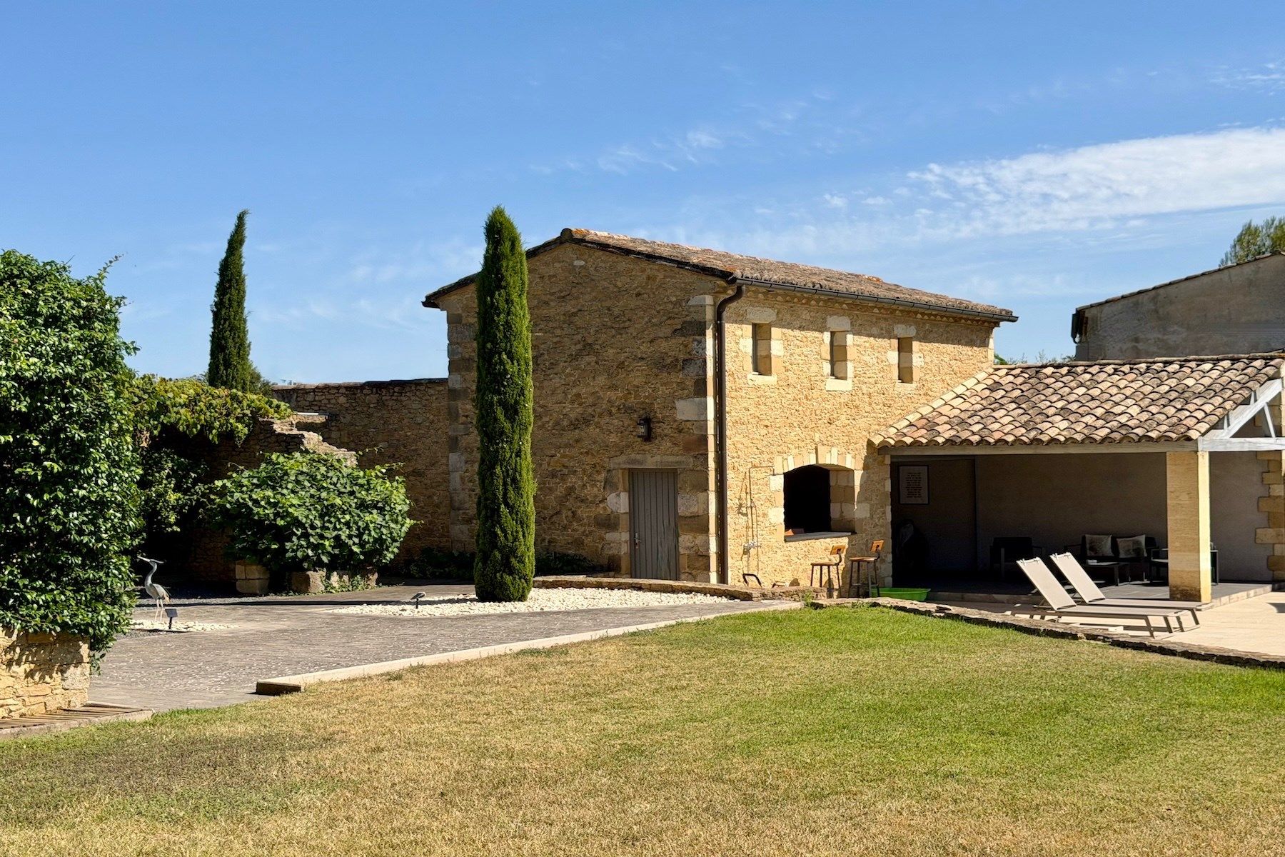 mas 9 Pièces en vente sur UZES (30700)
