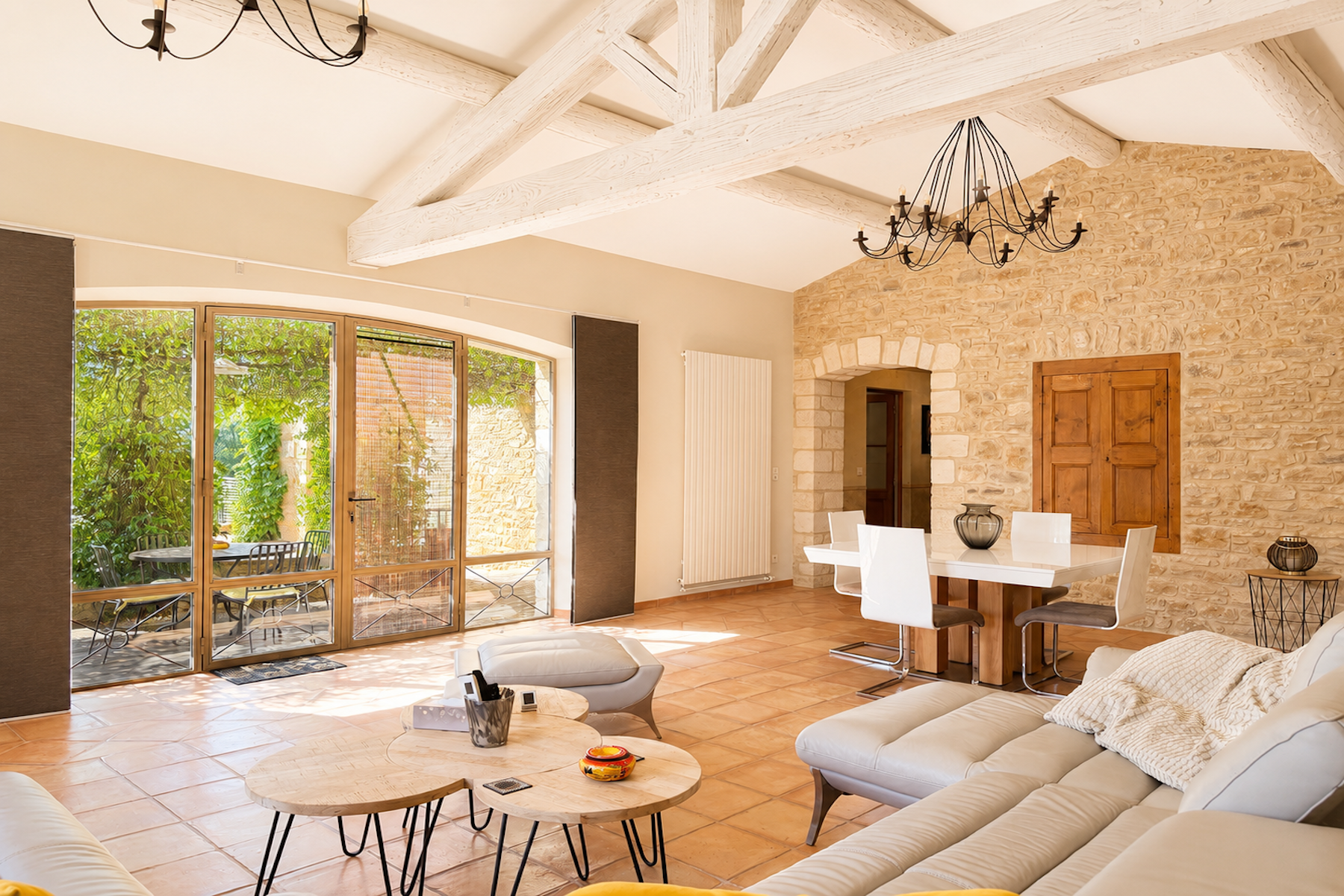 mas 9 Pièces en vente sur UZES (30700)