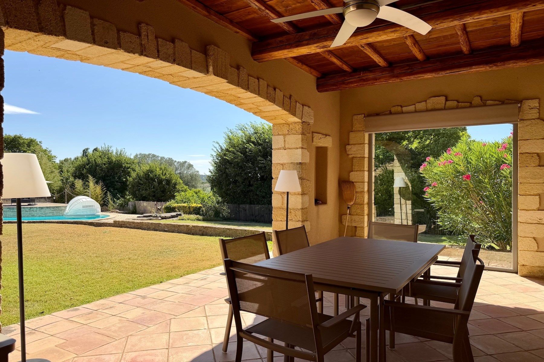 mas 9 Pièces en vente sur UZES (30700)
