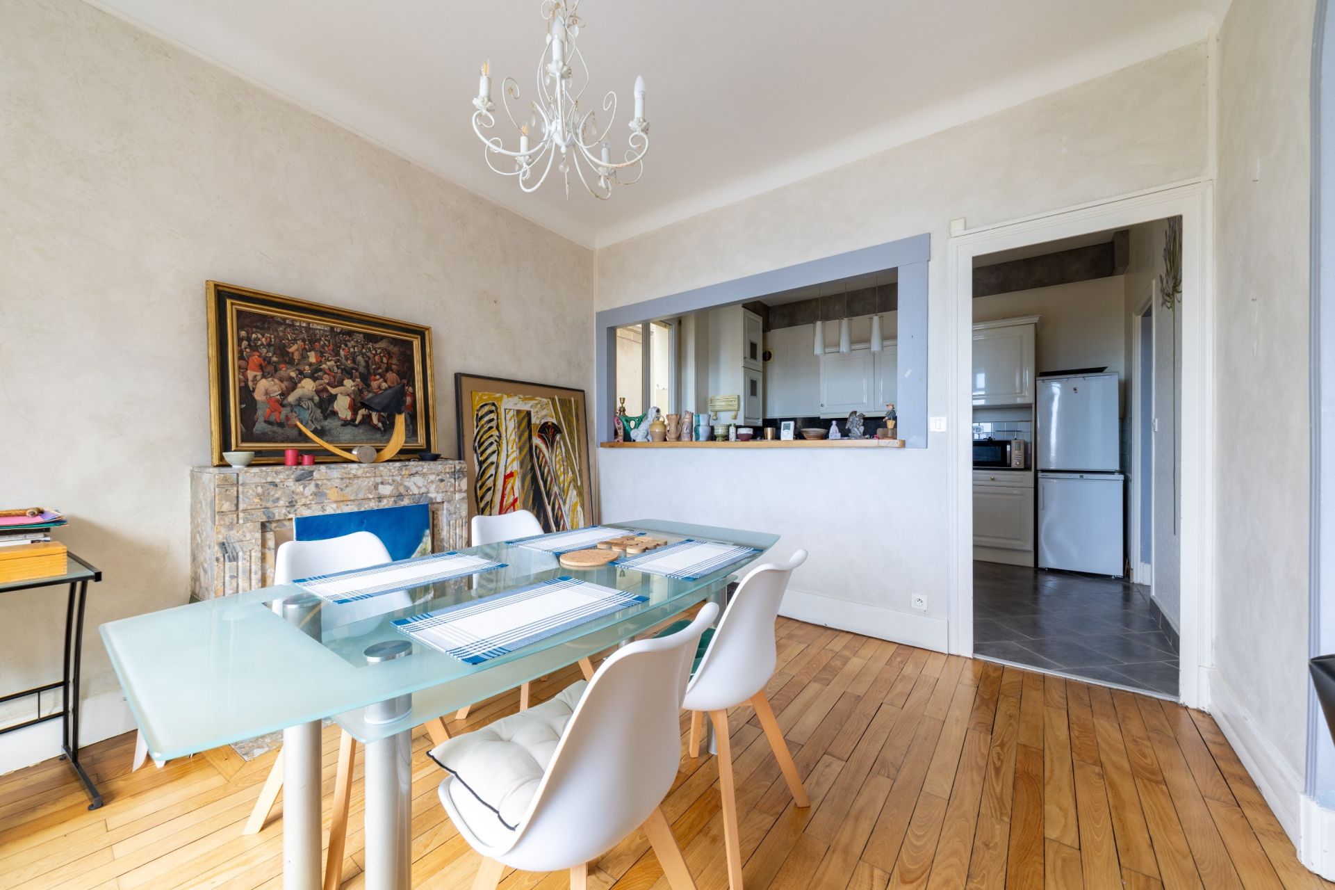 luxury apartment 4 Rooms for sale on LES SABLES D OLONNE (85100)