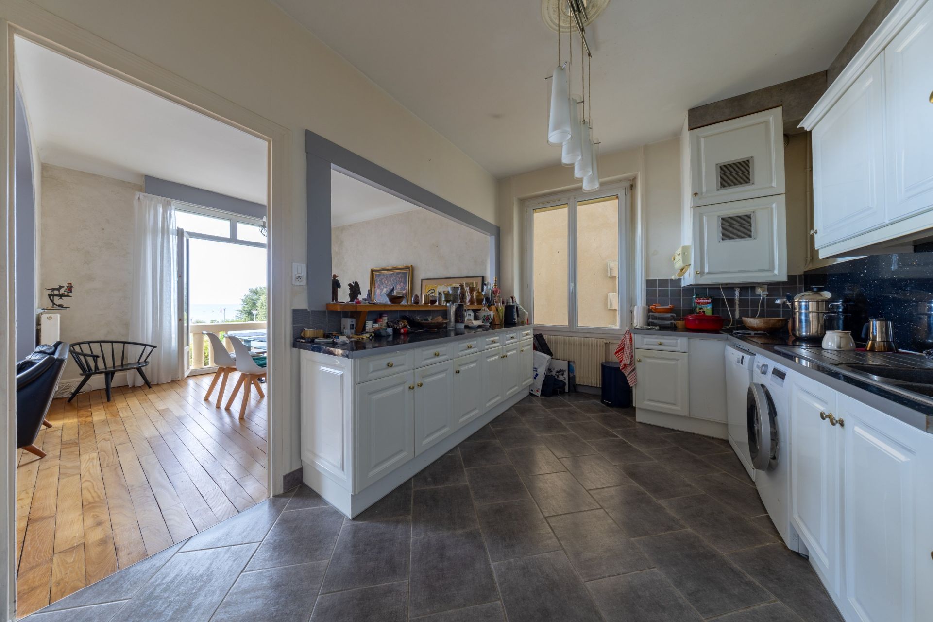 luxury apartment 4 Rooms for sale on LES SABLES D OLONNE (85100)