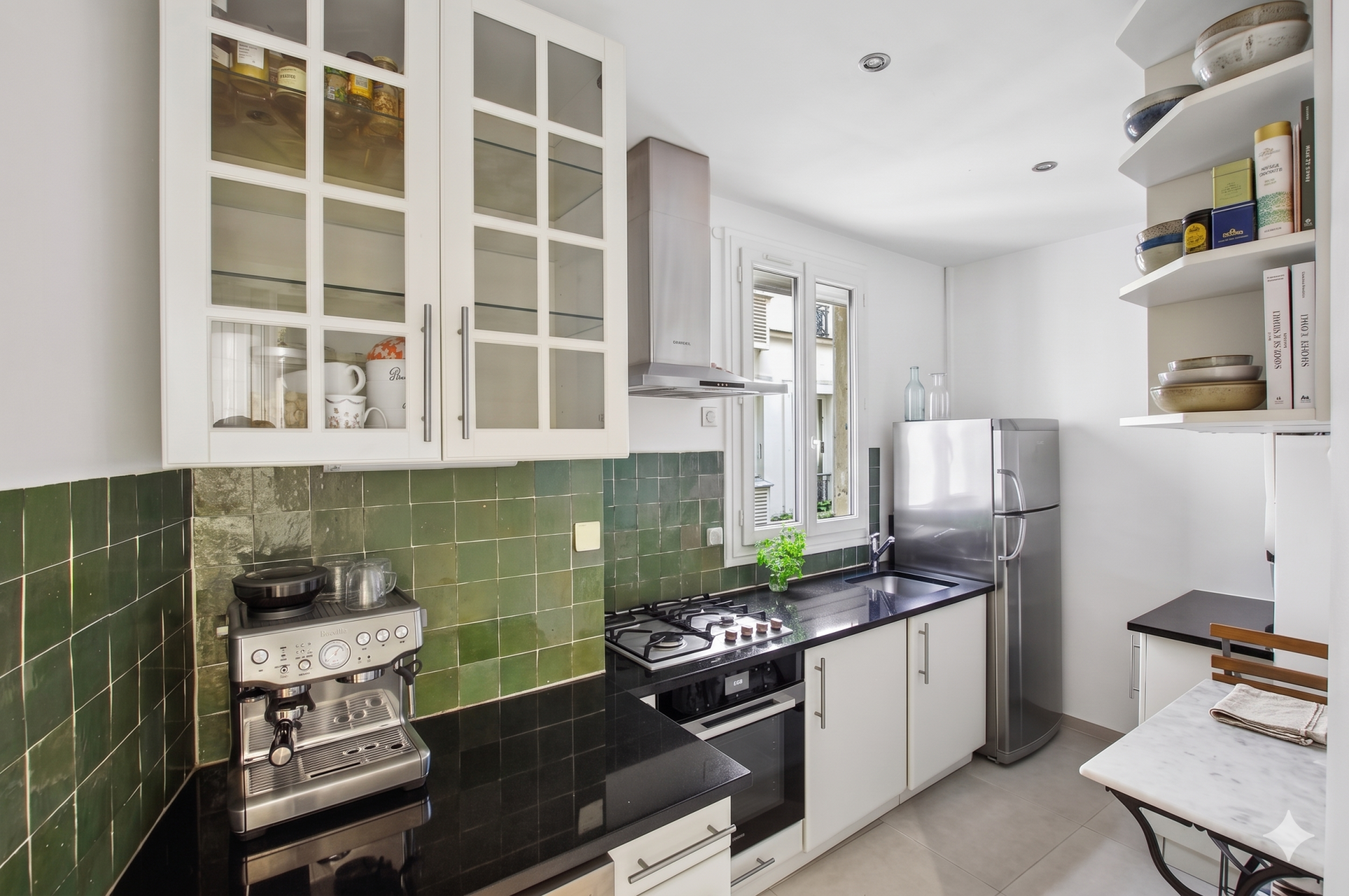 luxury apartment 4 Rooms for sale on PARIS (75018)