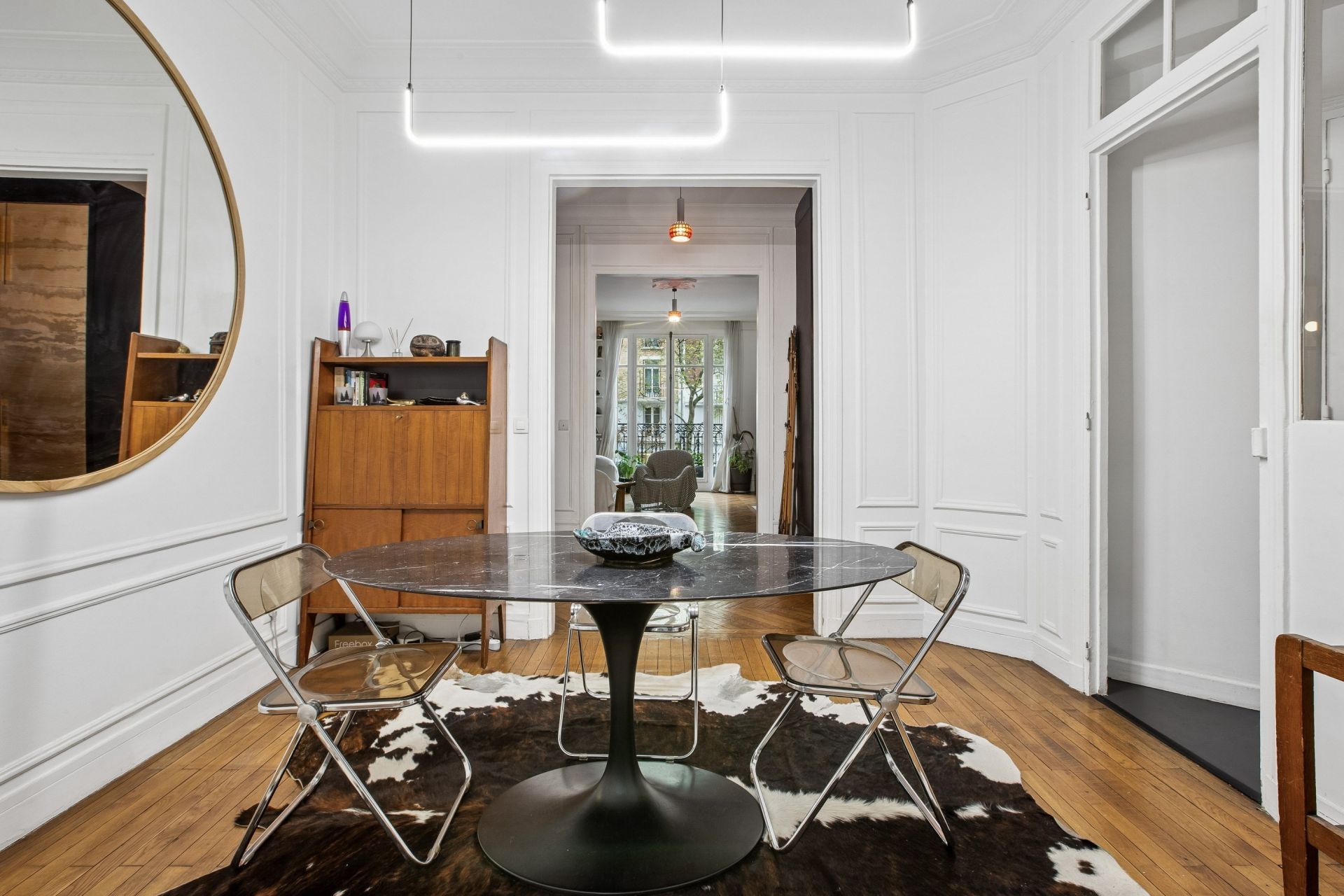 luxury apartment 4 Rooms for sale on PARIS (75017)