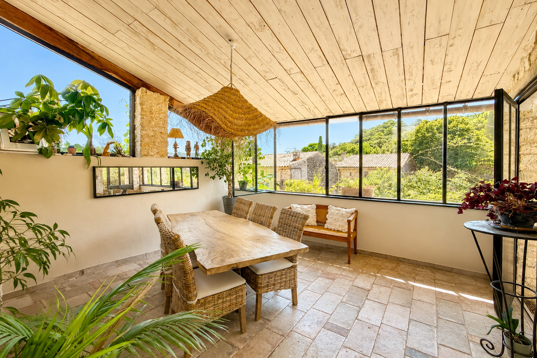 luxury house 7 Rooms for sale on LA ROQUE SUR CEZE (30200)