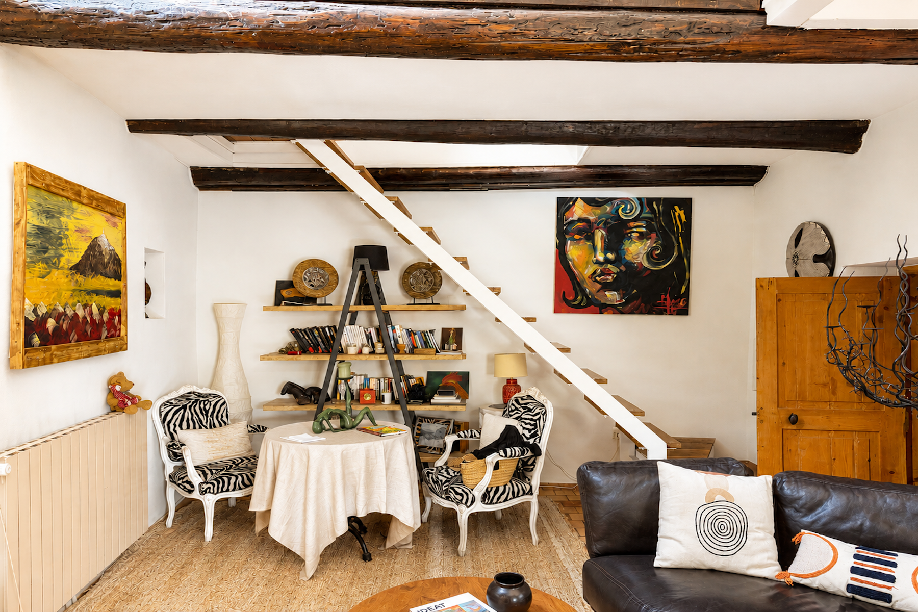 luxury house 7 Rooms for sale on LA ROQUE SUR CEZE (30200)