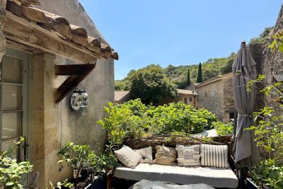 Sale Luxury house La Roque-sur-Cèze 7&nbsp;Rooms 240&nbsp;m²