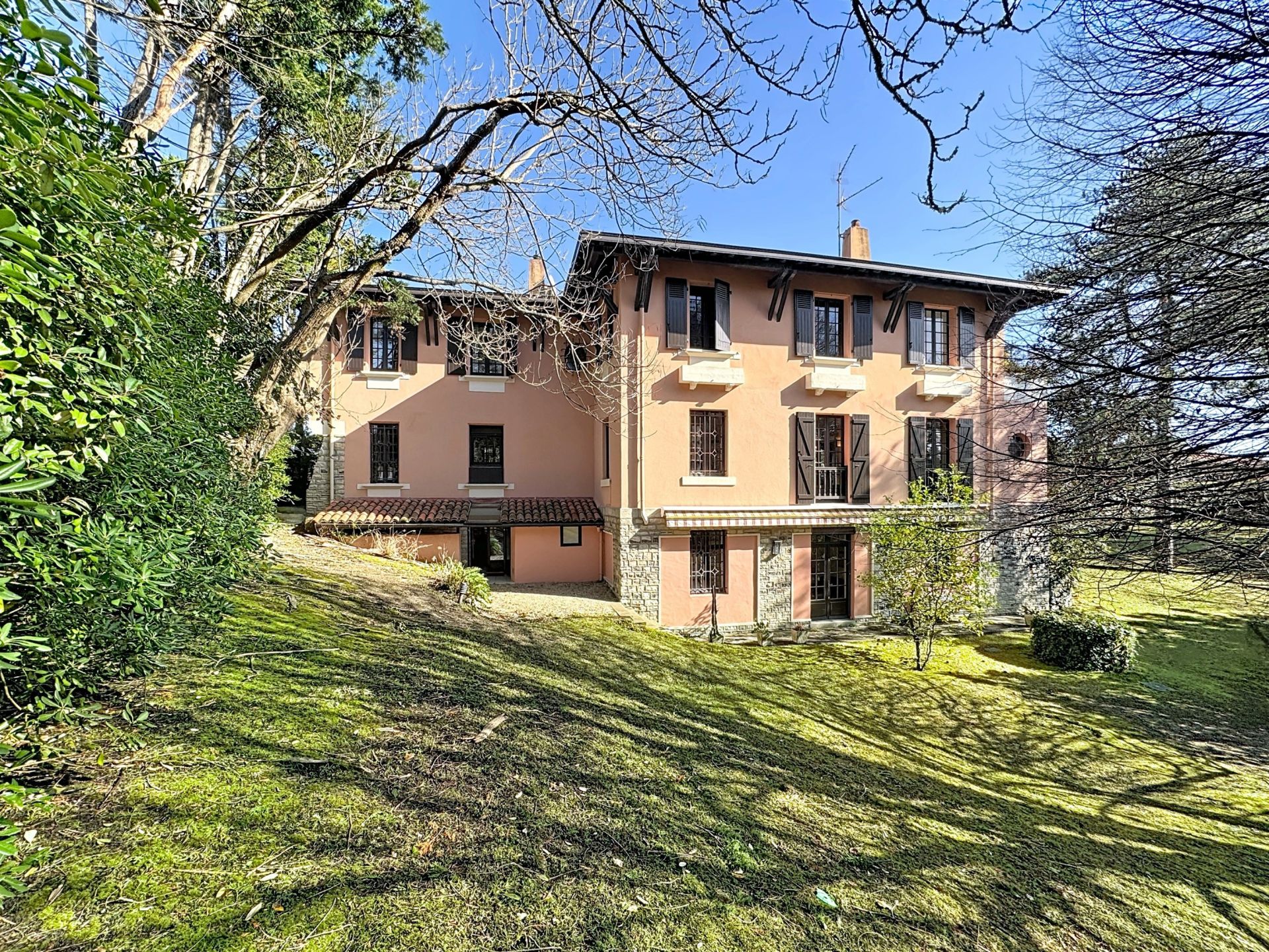 maison de luxe 10 Pièces en vente sur ANGLET (64600)