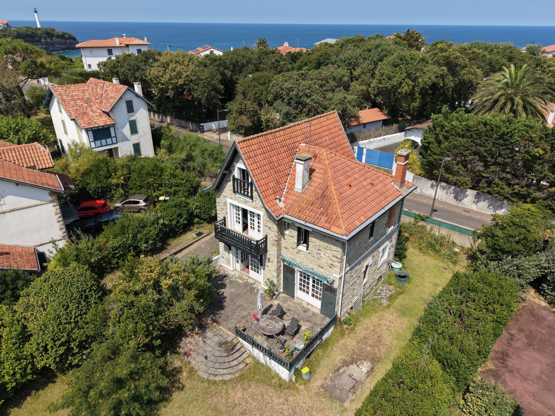 mansion 7 Rooms for sale on ANGLET (64600)