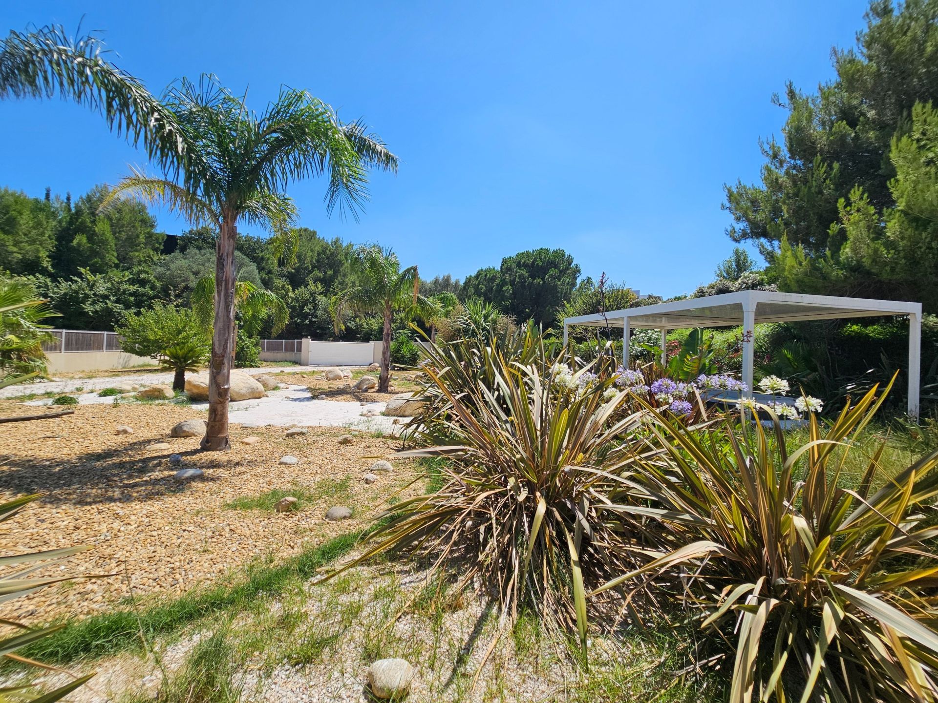 luxury house 4 Rooms for sale on PERPIGNAN (66000)